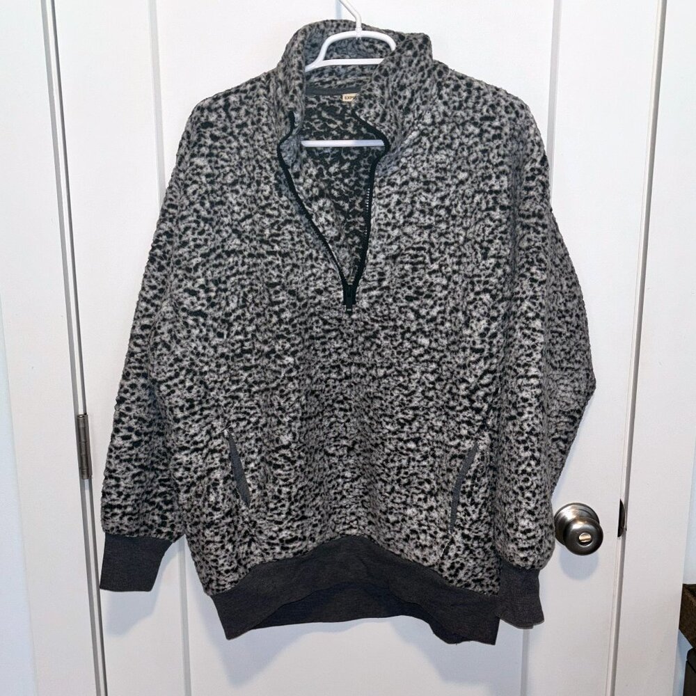 Express One Eleven Oversized Quarter-Zip Sherpa Fleece, Gray & Black, Medium